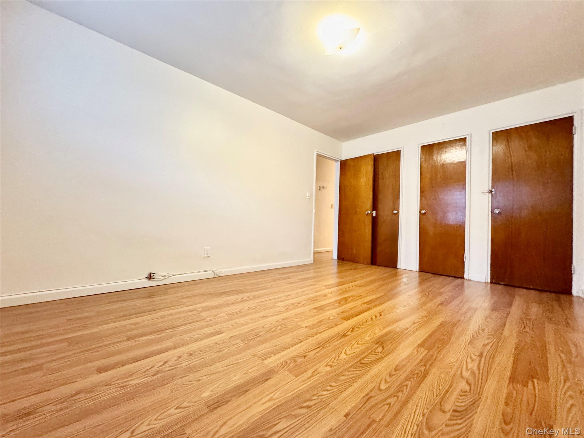 #4 photo, 25-40 77th Street, Jackson Heights , NY 11370