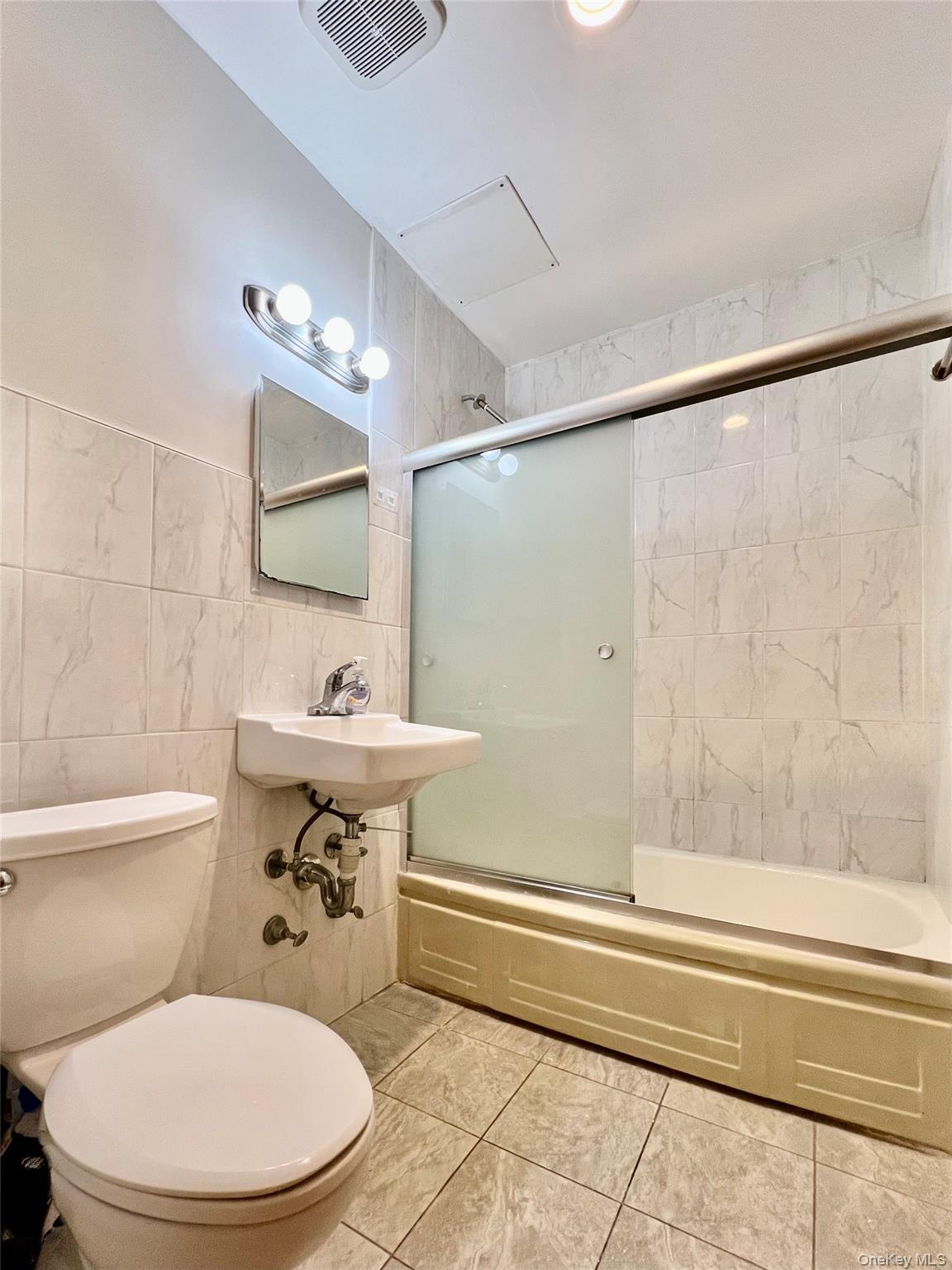 #6 photo, 25-40 77th Street, Jackson Heights , NY 11370