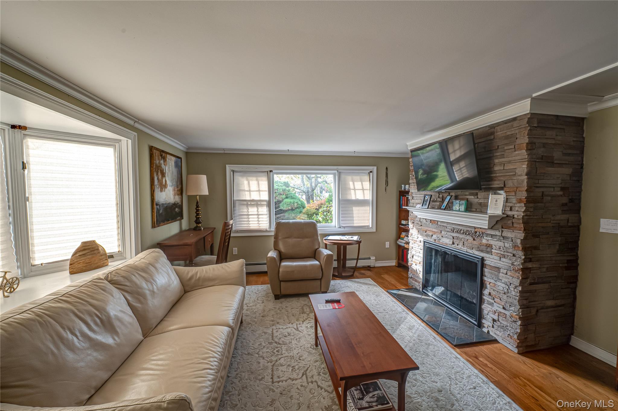 #13 photo, 178 S Bayview Avenue, Amityville , NY 11701