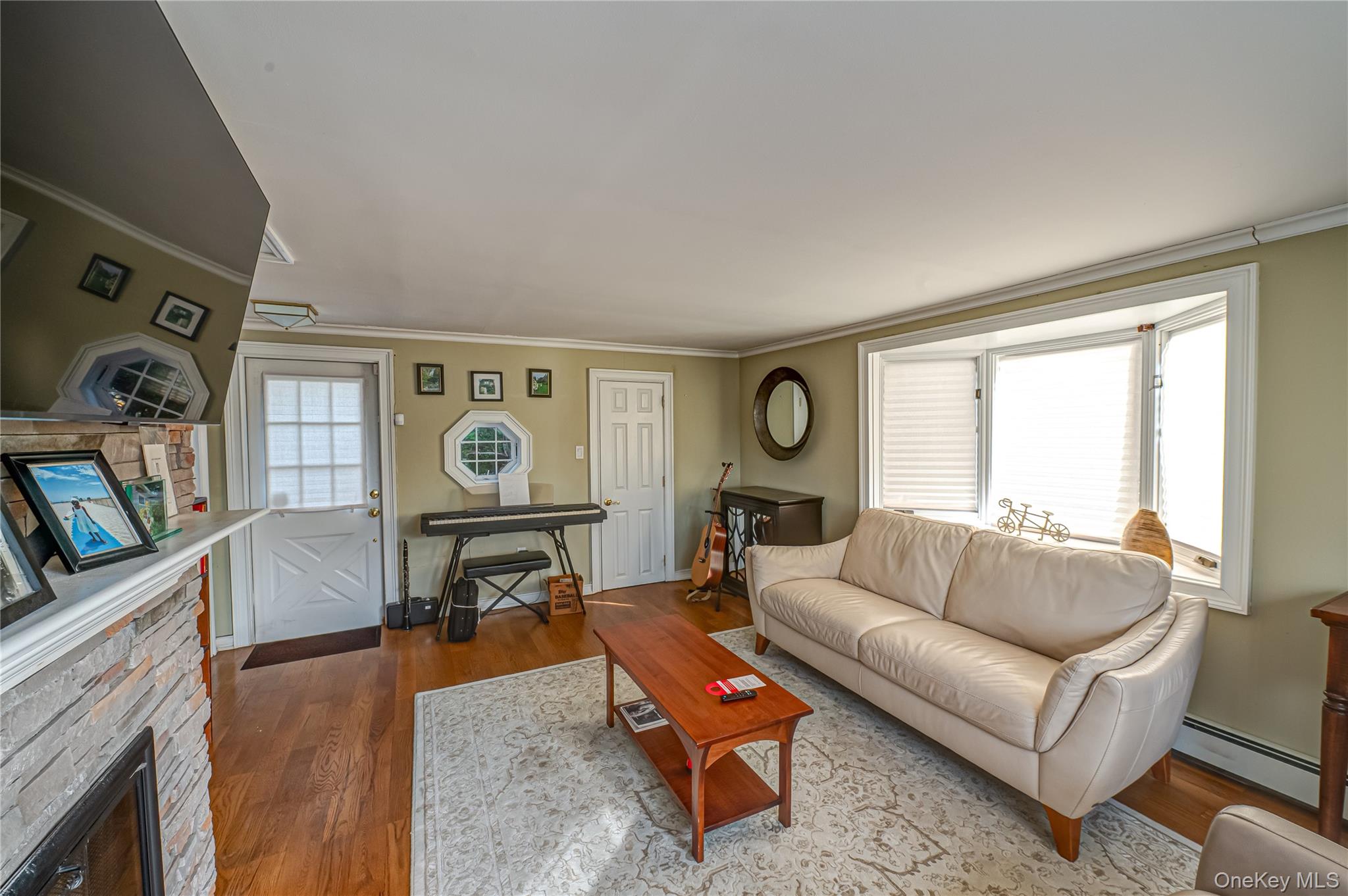 #14 photo, 178 S Bayview Avenue, Amityville , NY 11701