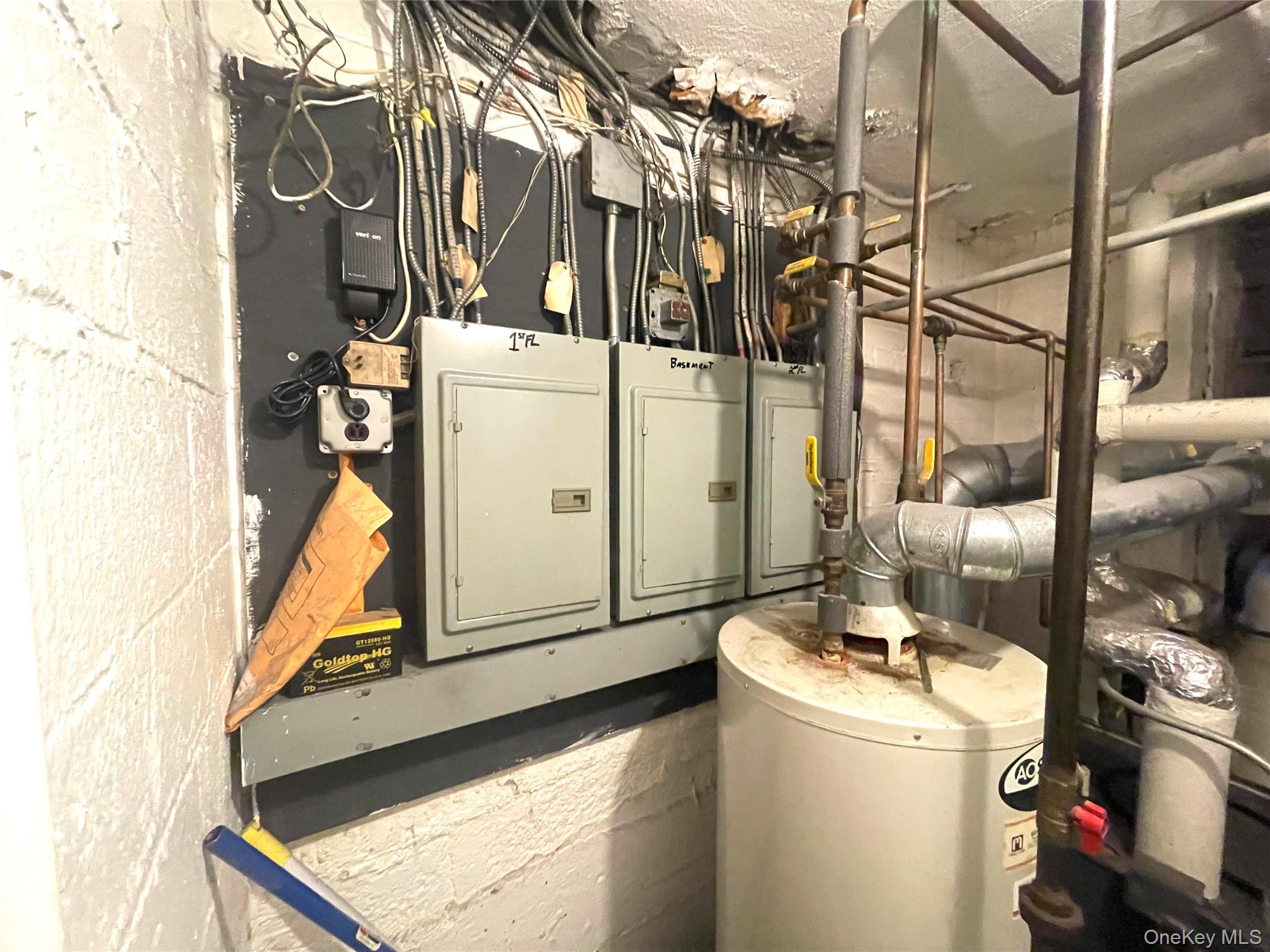 #18 photo, 1194 Lydig Avenue, Bronx , NY 10461