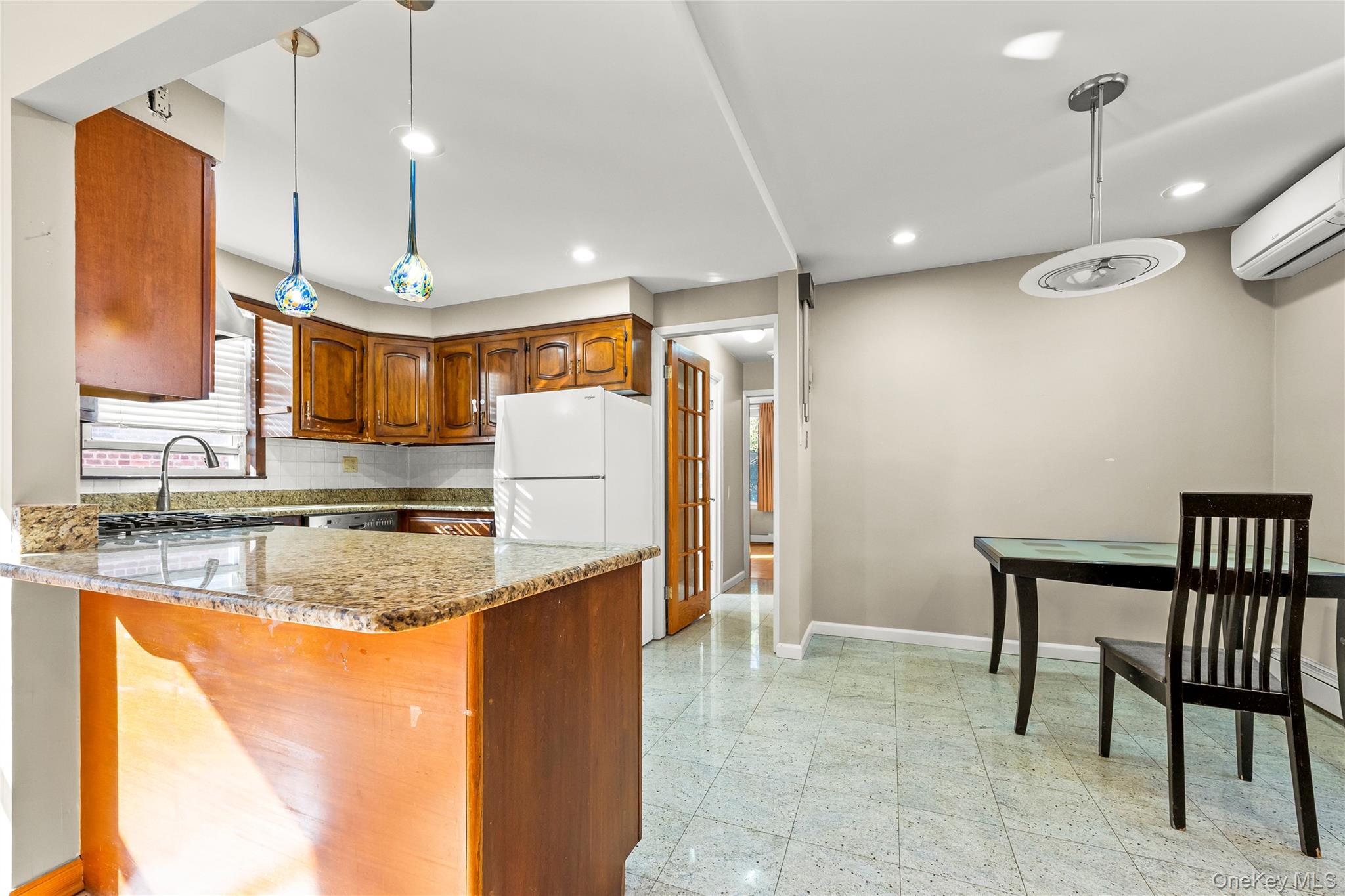 #18 photo, 2942 164th Street, Flushing , NY 11358