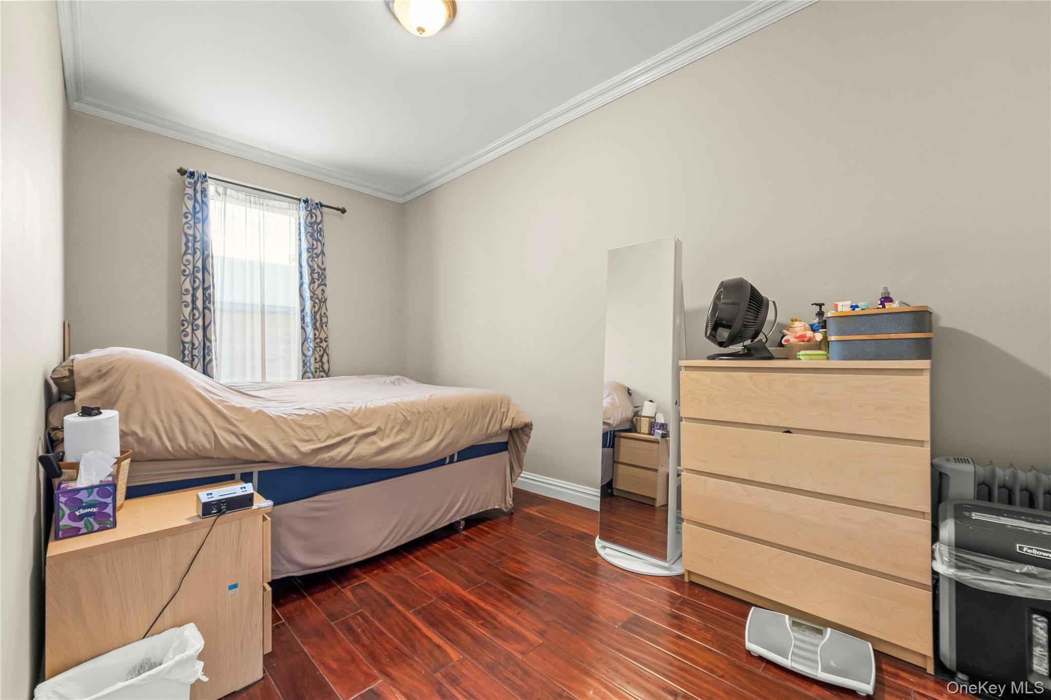 #8 photo, 2942 164th Street, Flushing , NY 11358