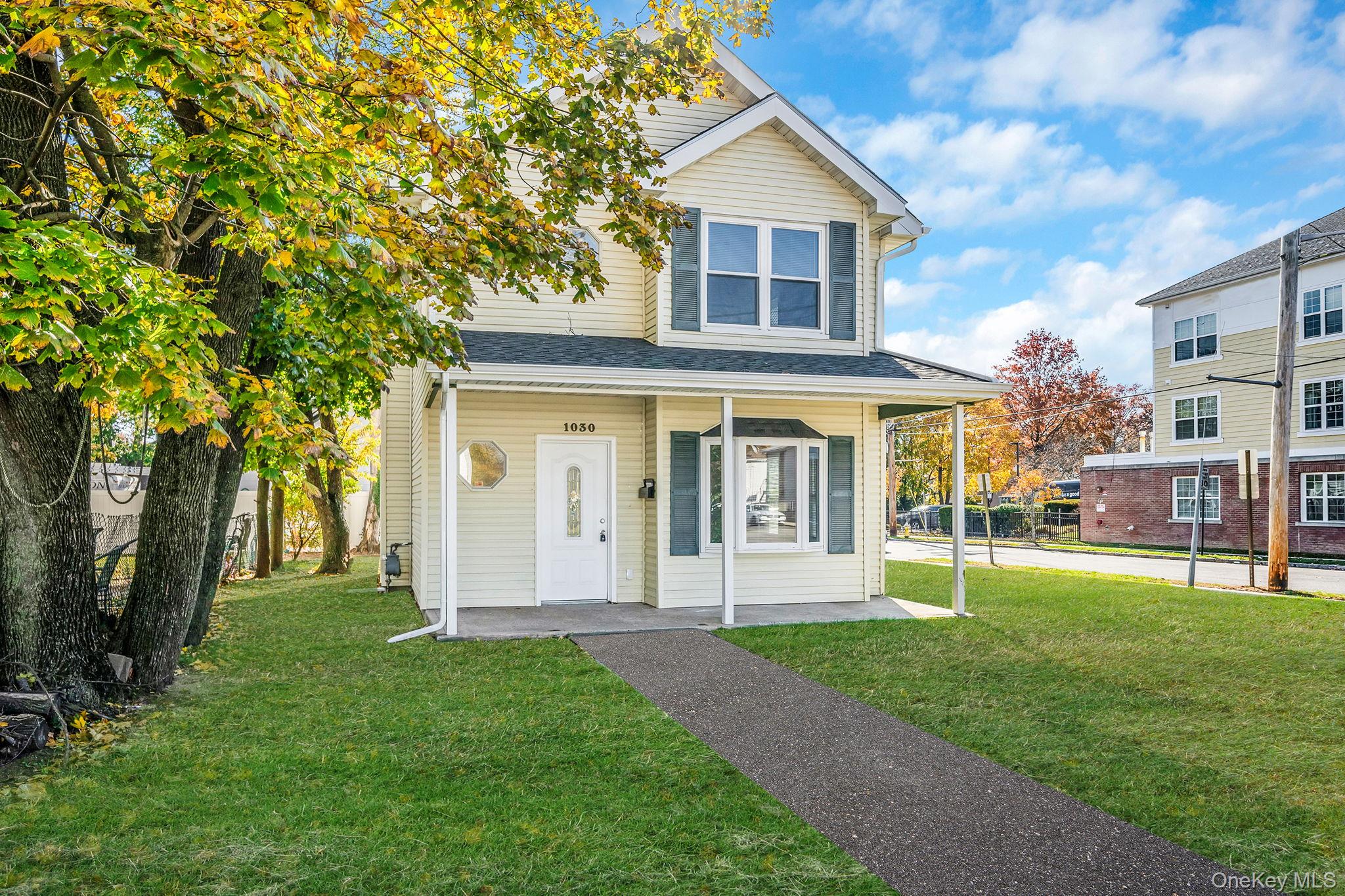 #2 photo, 1030 Prospect Avenue, Westbury , NY 11590