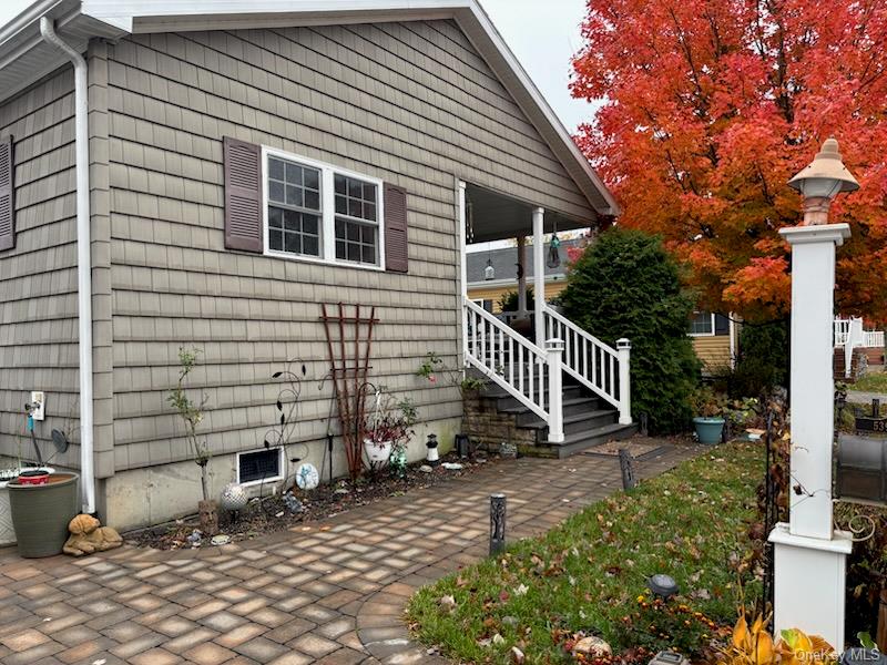 #2 photo, 1661 Old Country Road, Riverhead , NY 11901