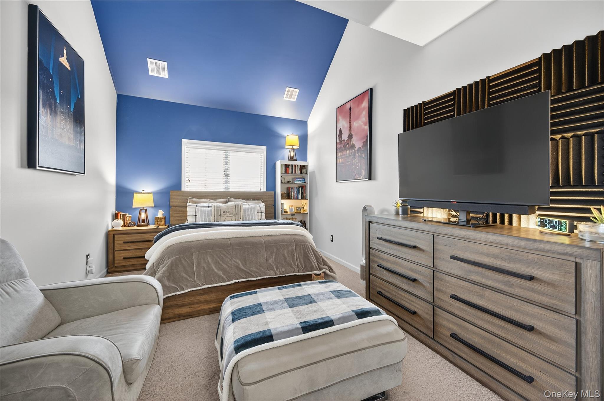 #9 photo, 330 Maple Avenue, Westbury , NY 11590