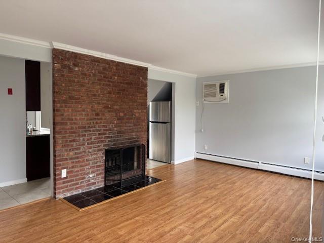 #4 photo, 154 Kingfisher Road, Levittown , NY 11756