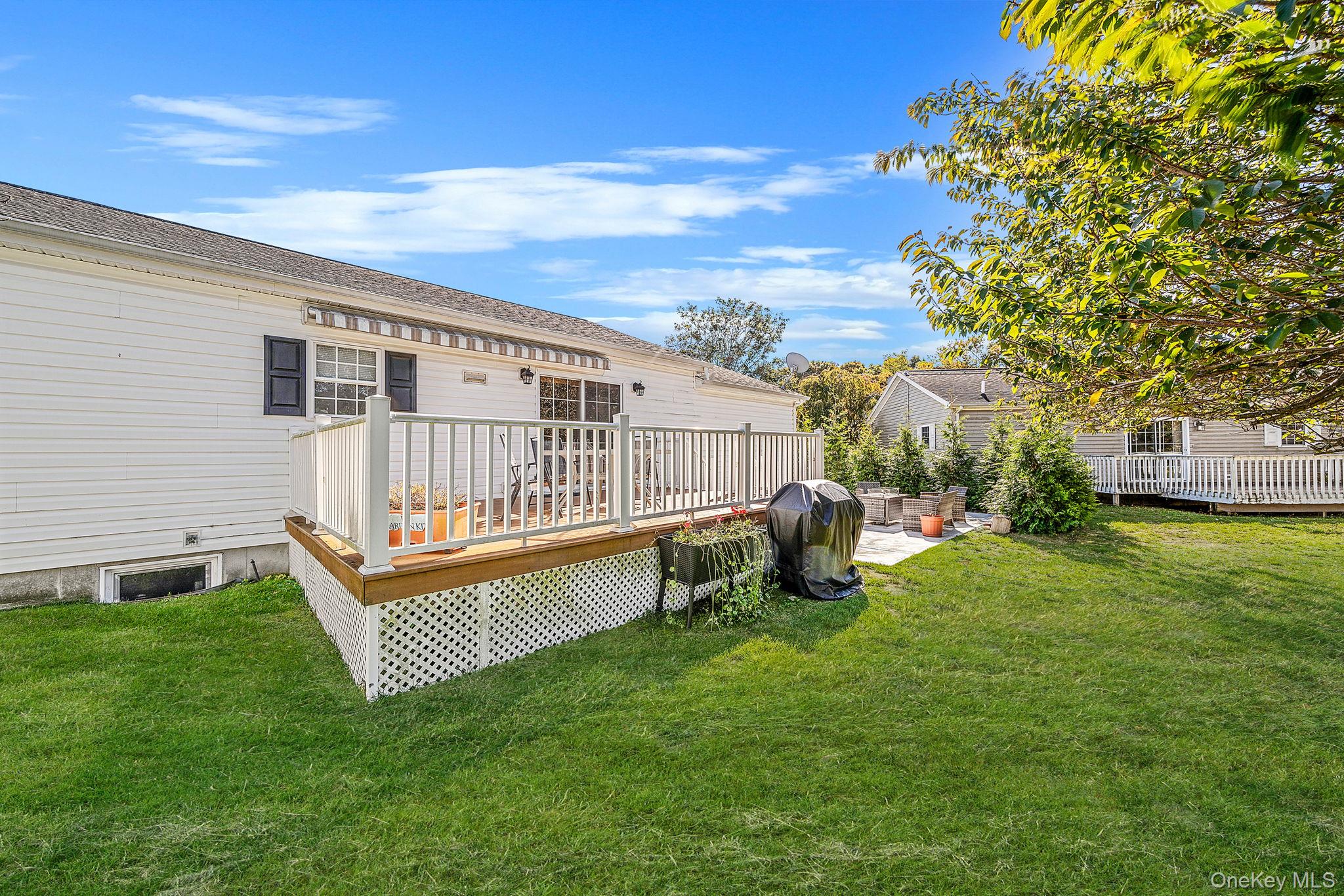 #10 photo, 1407 Middle Road, Calverton , NY 11933