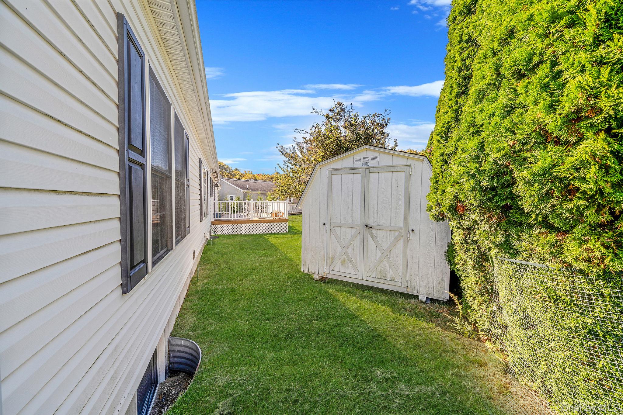 #11 photo, 1407 Middle Road, Calverton , NY 11933