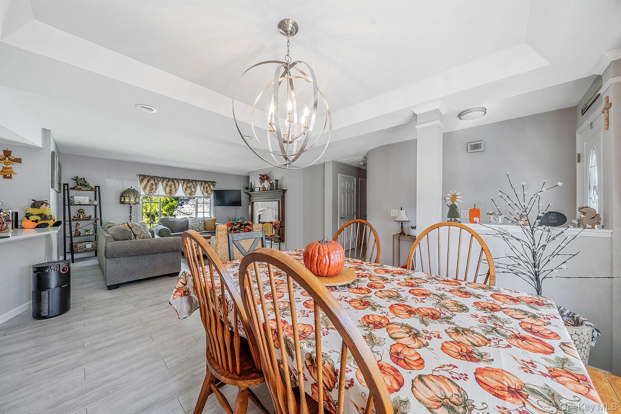 #14 photo, 1407 Middle Road, Calverton , NY 11933