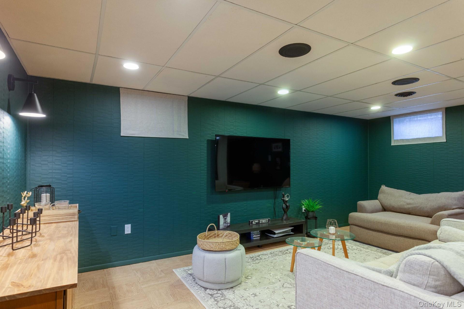 #13 photo, 14 Old English Way, Wappingers Falls , NY 12590