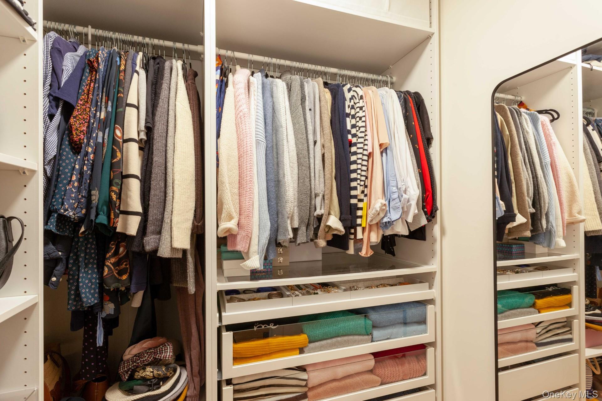 #17 photo, 14 Old English Way, Wappingers Falls , NY 12590