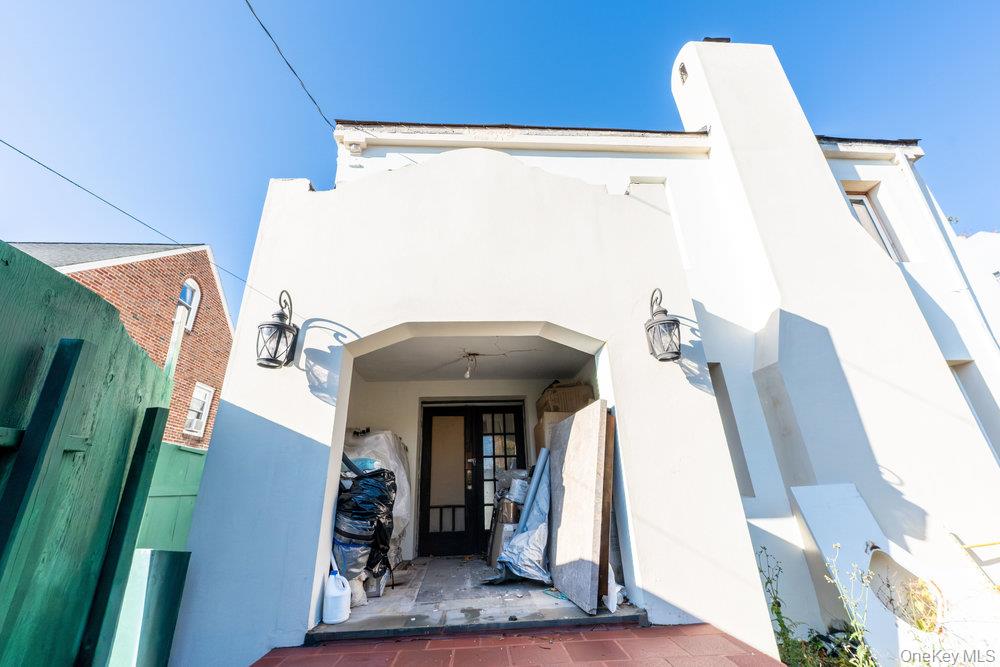 #17 photo, 162 Old Mamaroneck Road, White Plains , NY 10605