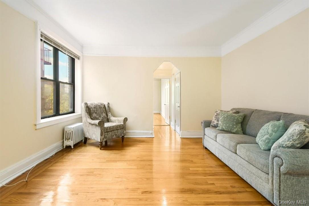 #3 photo, 663 Locust Street, Mount Vernon , NY 10552