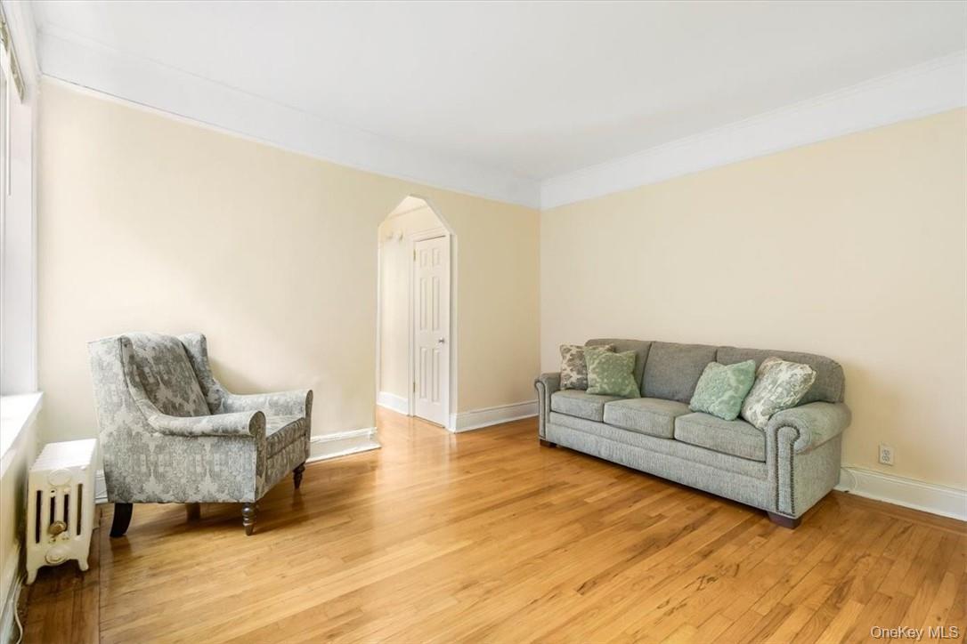 #4 photo, 663 Locust Street, Mount Vernon , NY 10552