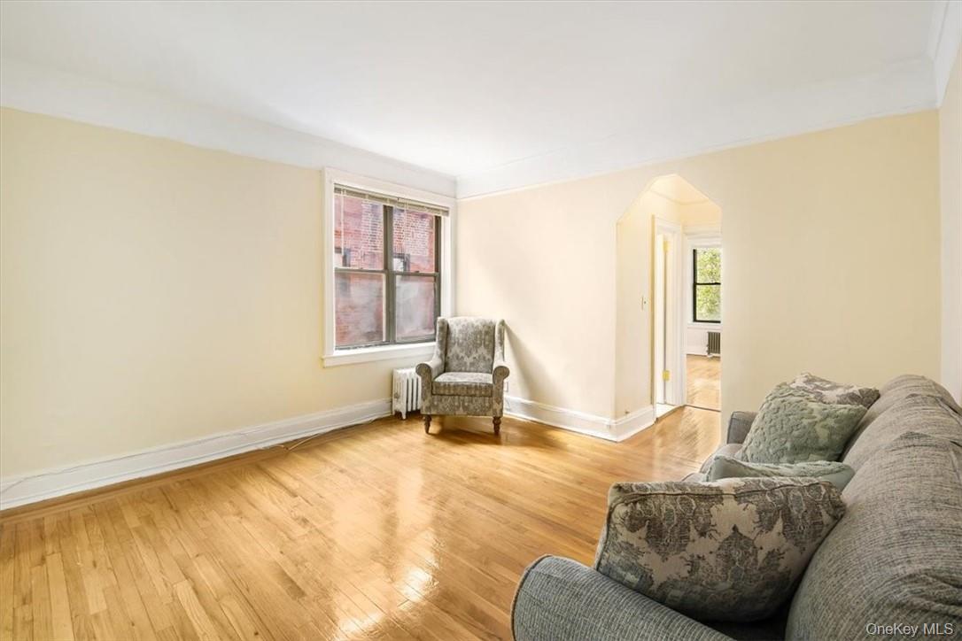 #7 photo, 663 Locust Street, Mount Vernon , NY 10552