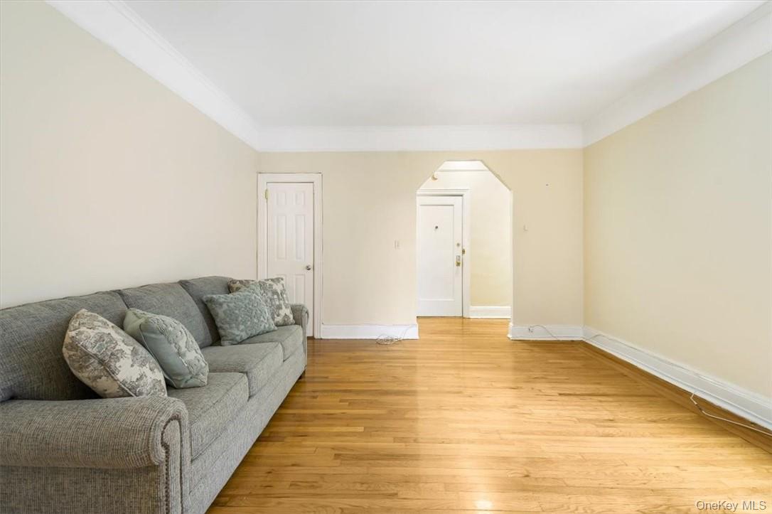 #8 photo, 663 Locust Street, Mount Vernon , NY 10552