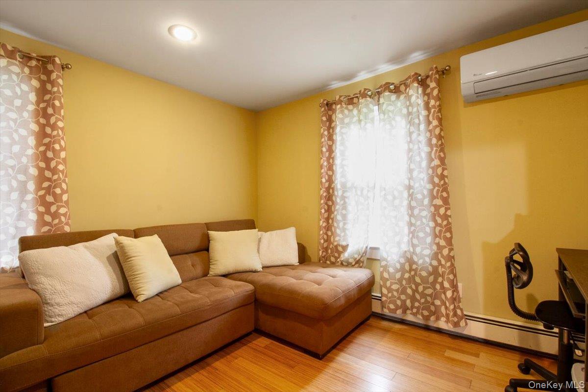 #14 photo, 177 Virginia Road, Yorktown Heights , NY 10598