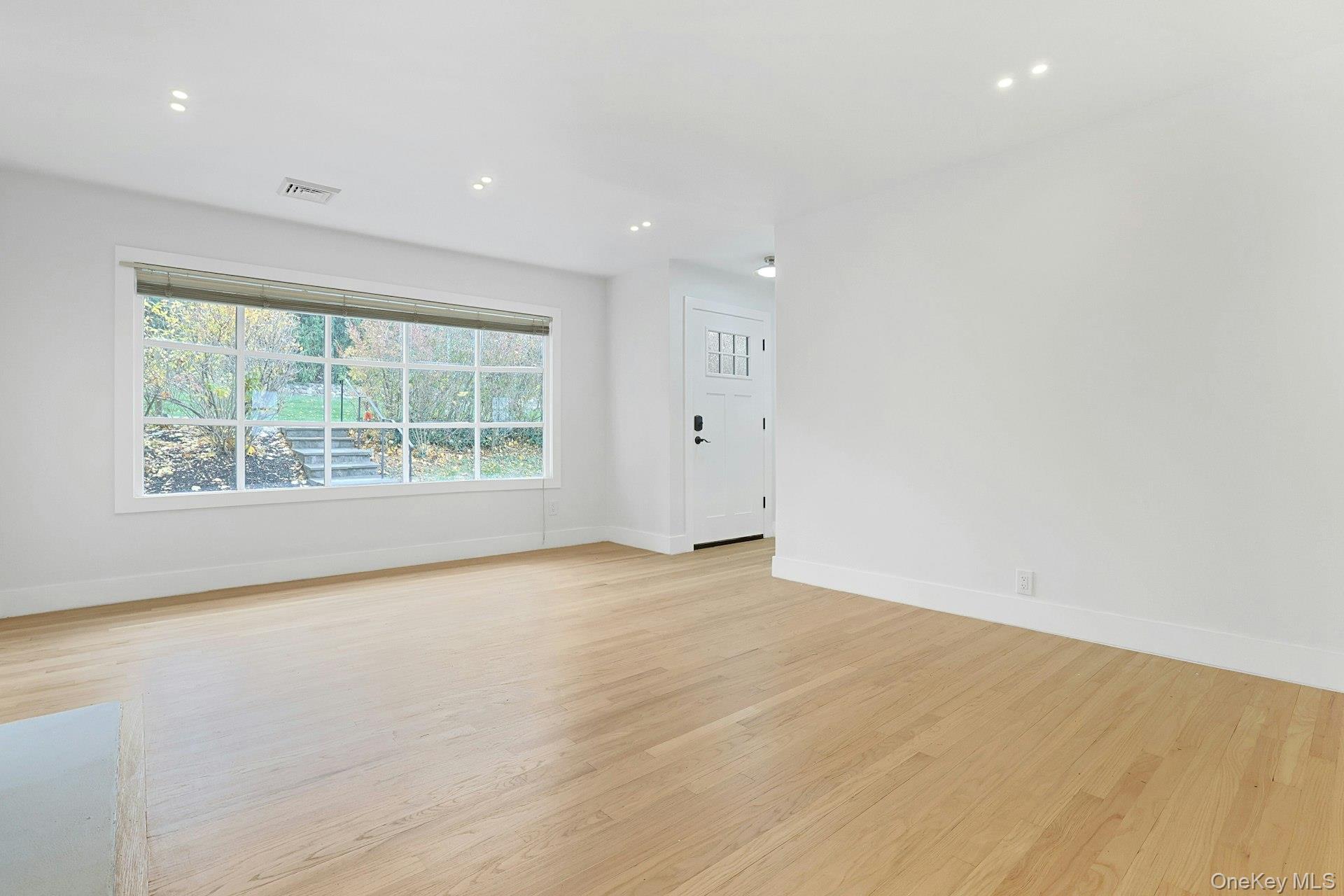 #5 photo, 63 Cedar Lane, Ossining , NY 10562