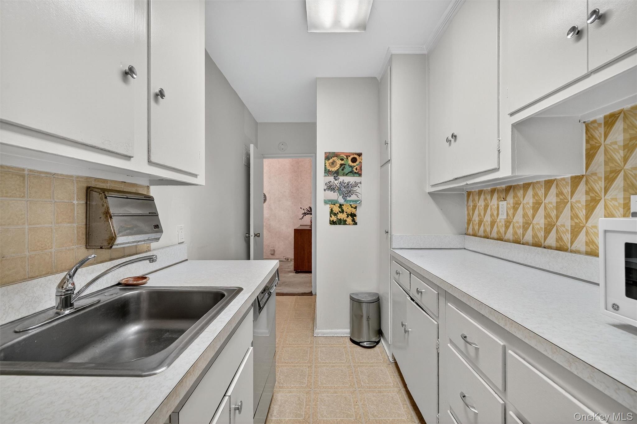 #15 photo, 517 Riverdale Avenue, Yonkers , NY 10705