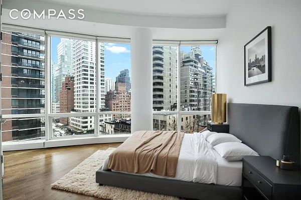 #5 photo, New York City, Midtown East , NY 10017