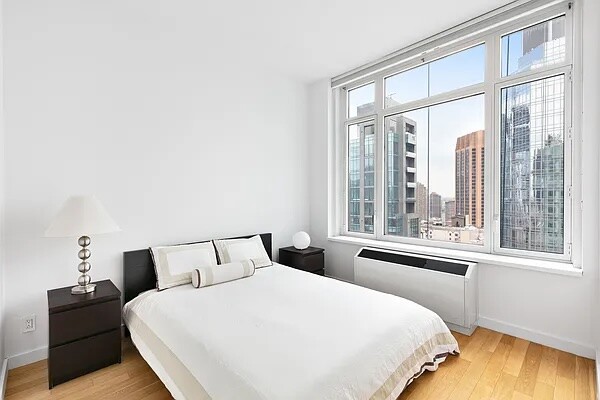 #5 photo, New York City, Midtown , NY 10016