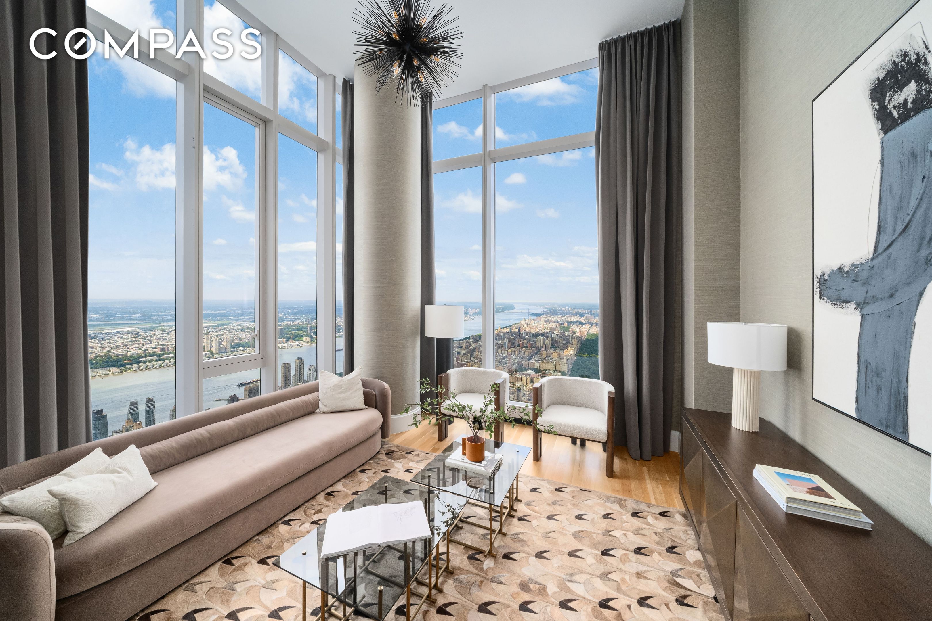 #18 photo, 217 W 57th Street, Midtown Central , NY 10019