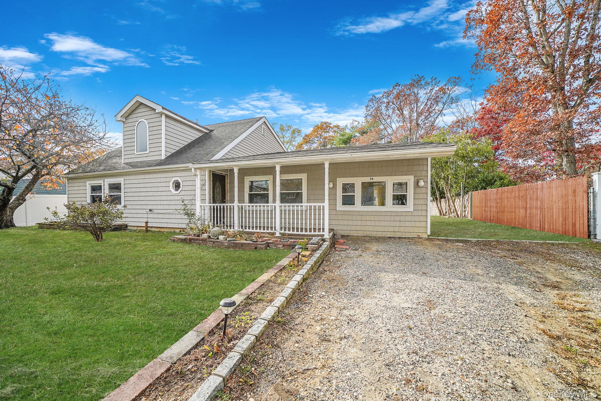 #1 photo, 56 Matsunaye Drive, サフォーク郡 Medford , NY 11763