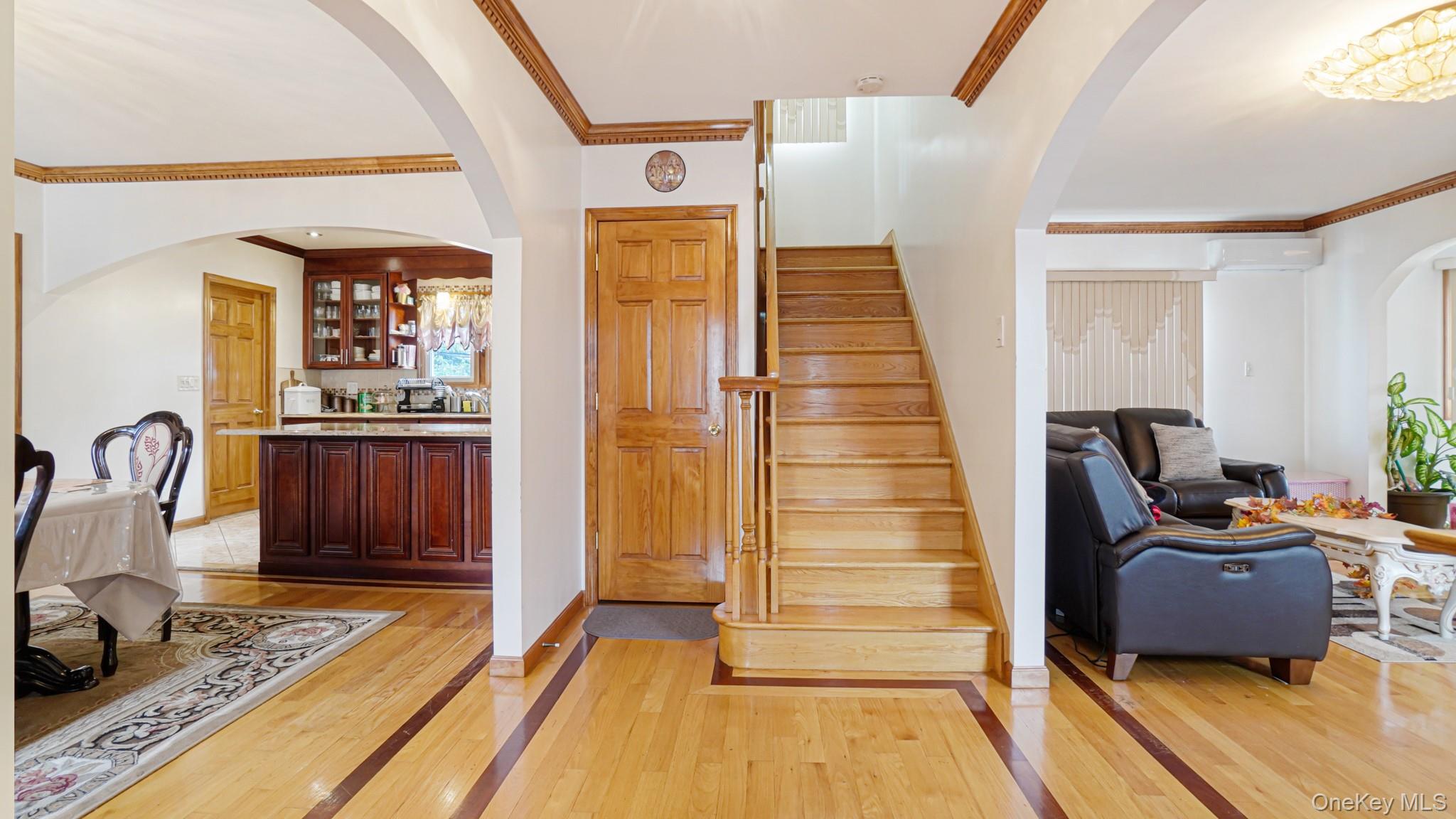 #7 photo, 94-07 212th Street, Queens Village , NY 11428