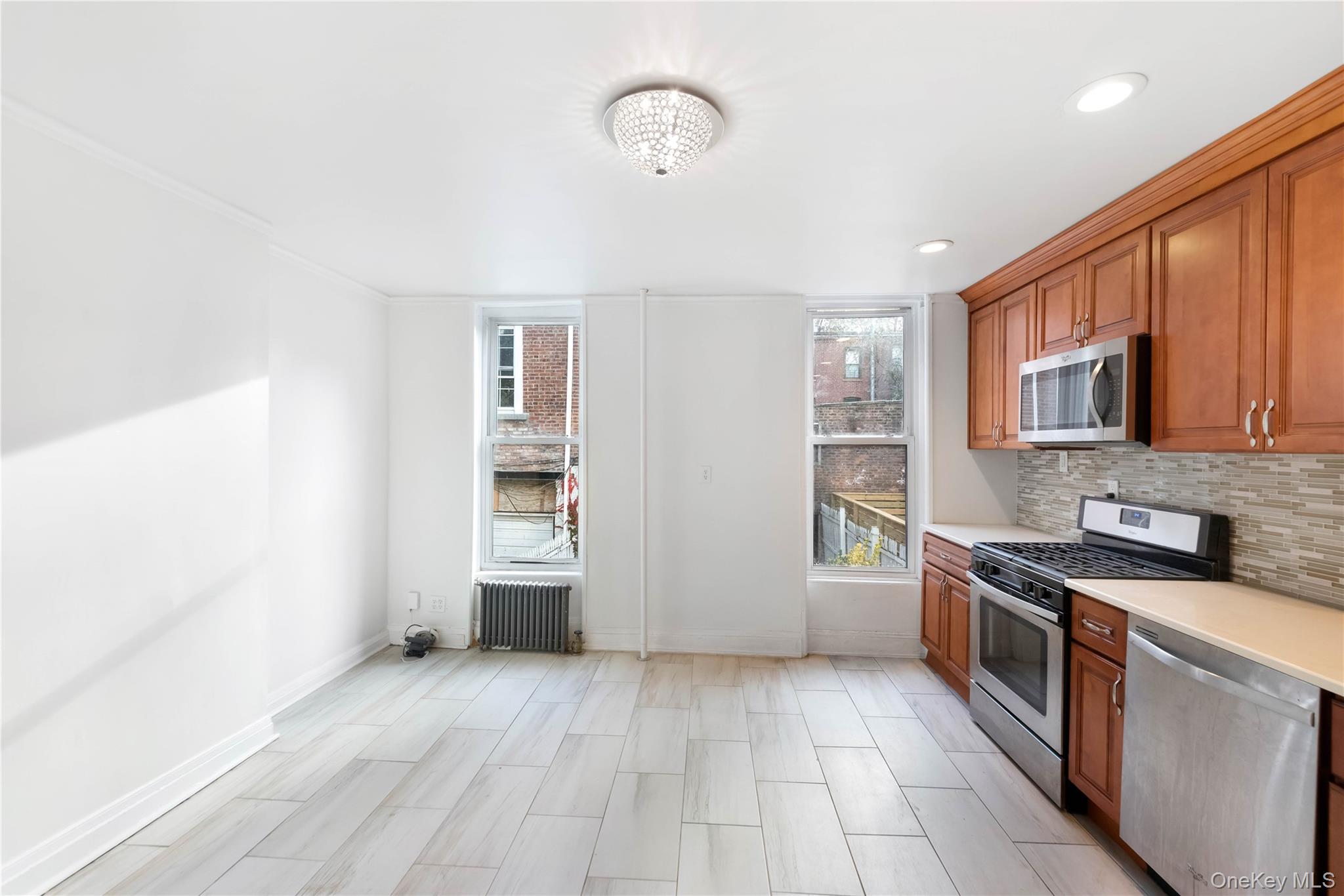 #6 photo, 342 Carroll Street, Brooklyn , NY 11231