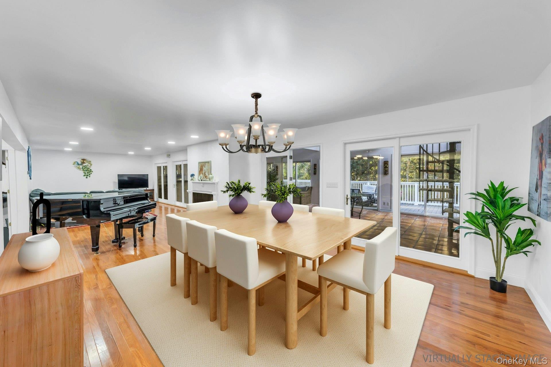 #10 photo, 19 Bay Woods Drive, Hampton Bays , NY 11946