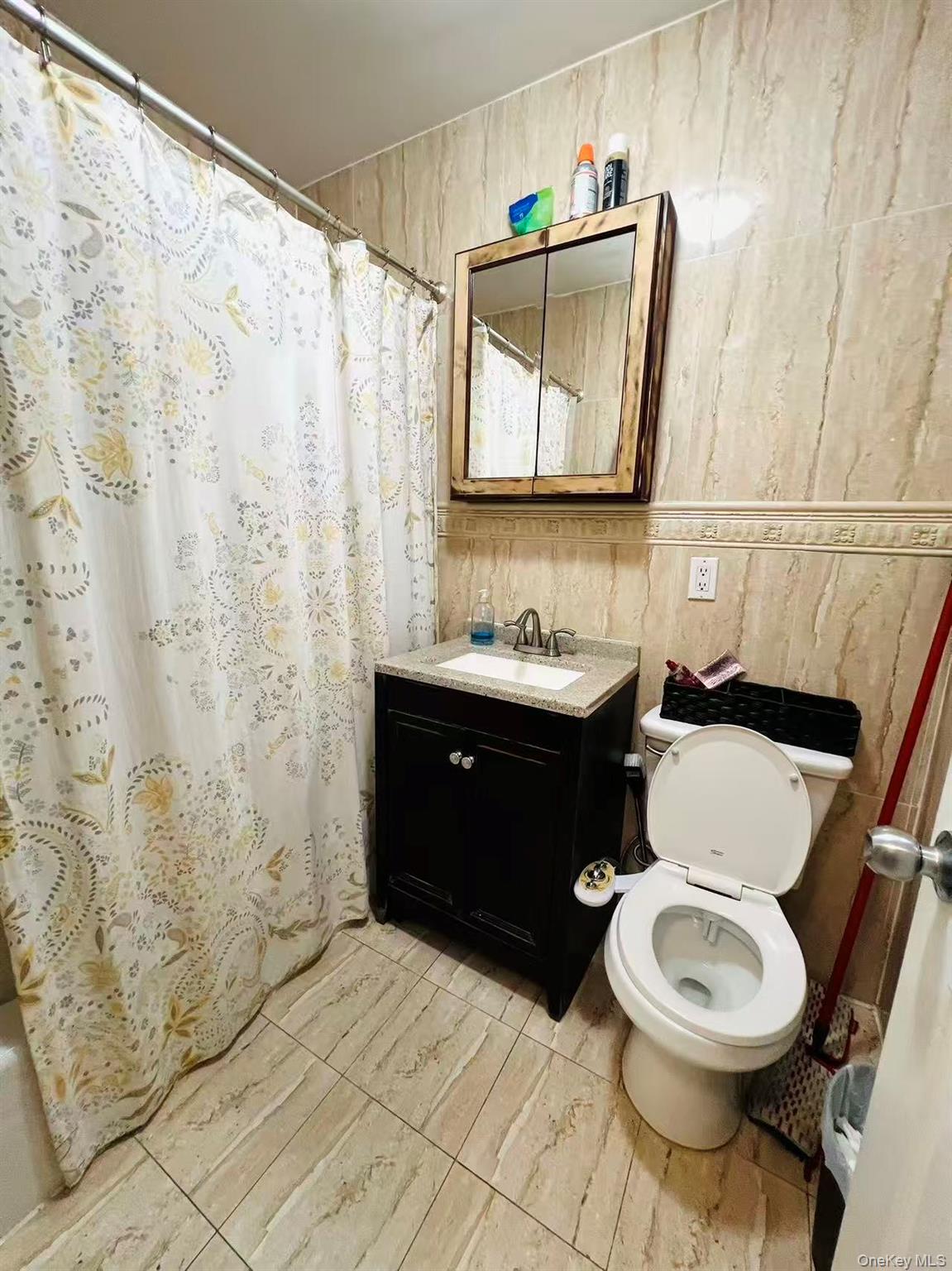 #9 photo, 24-44 78 Avenue, East Elmhurst , NY 11370