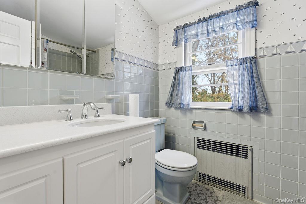 #17 photo, 26 Paul Revere Lane, Centerport , NY 11721