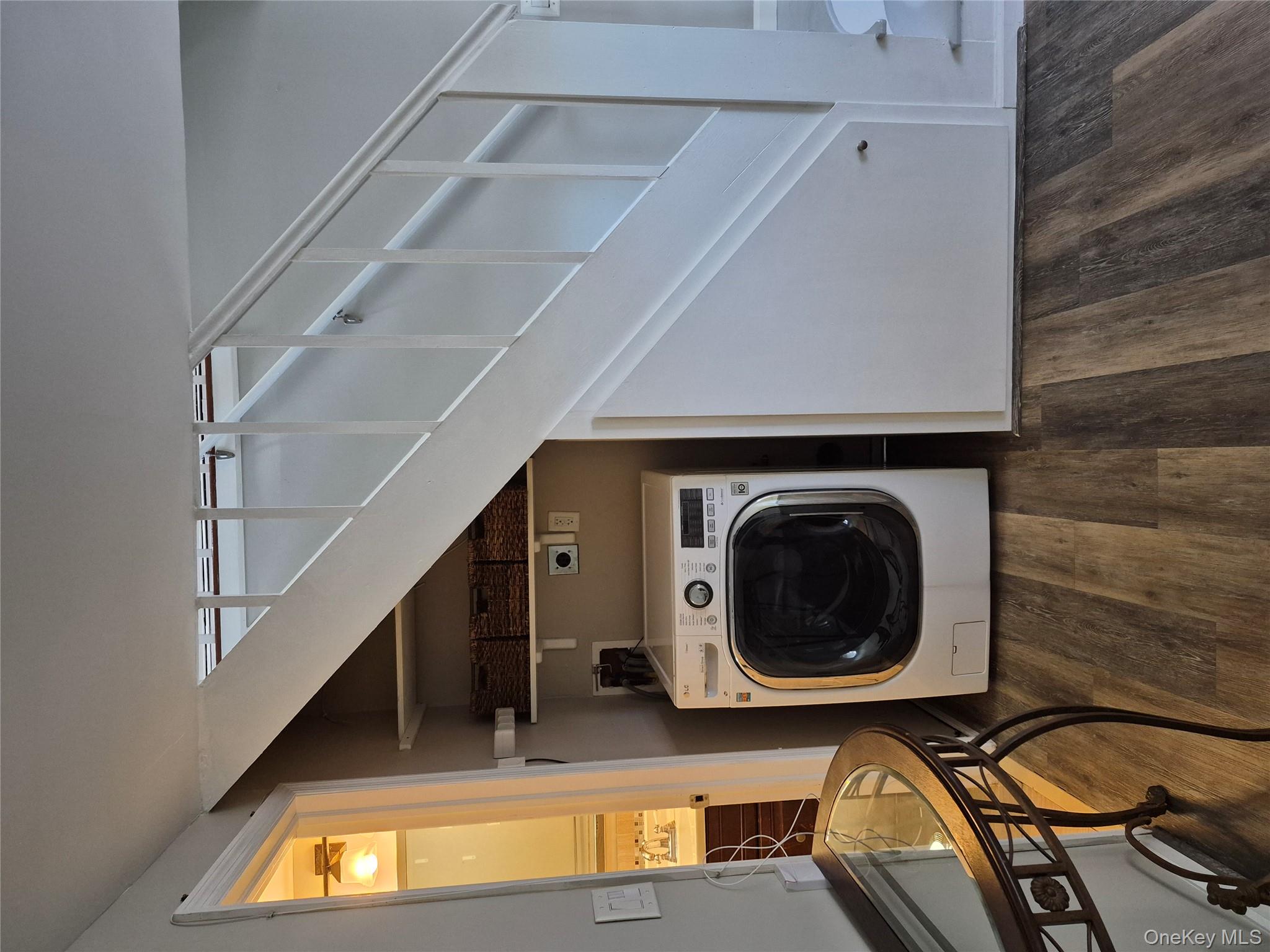 #9 photo, 1019 Cassel Avenue, Bay Shore , NY 11706