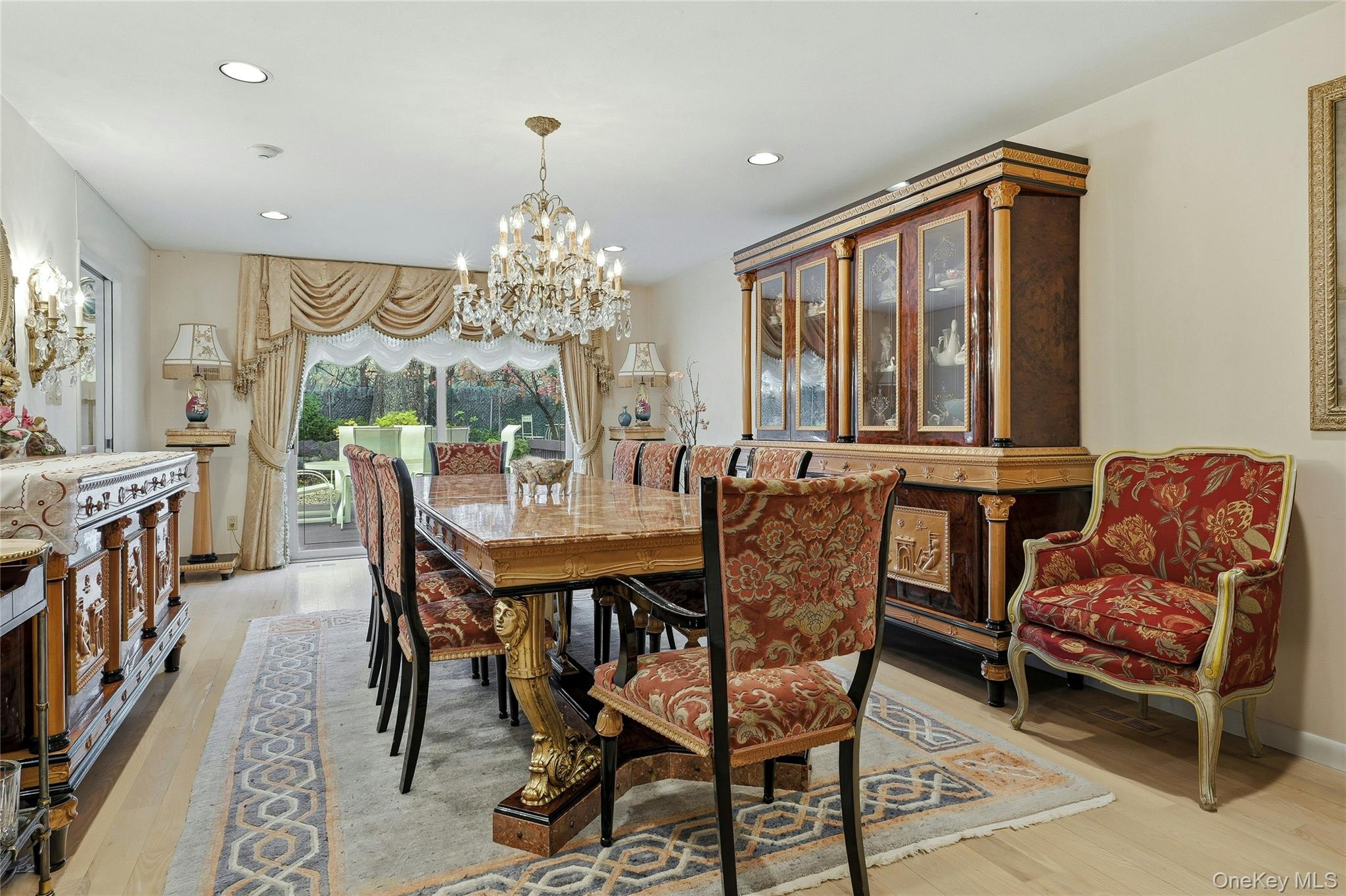 #17 photo, 43 Bristol Drive, Manhasset , NY 11030