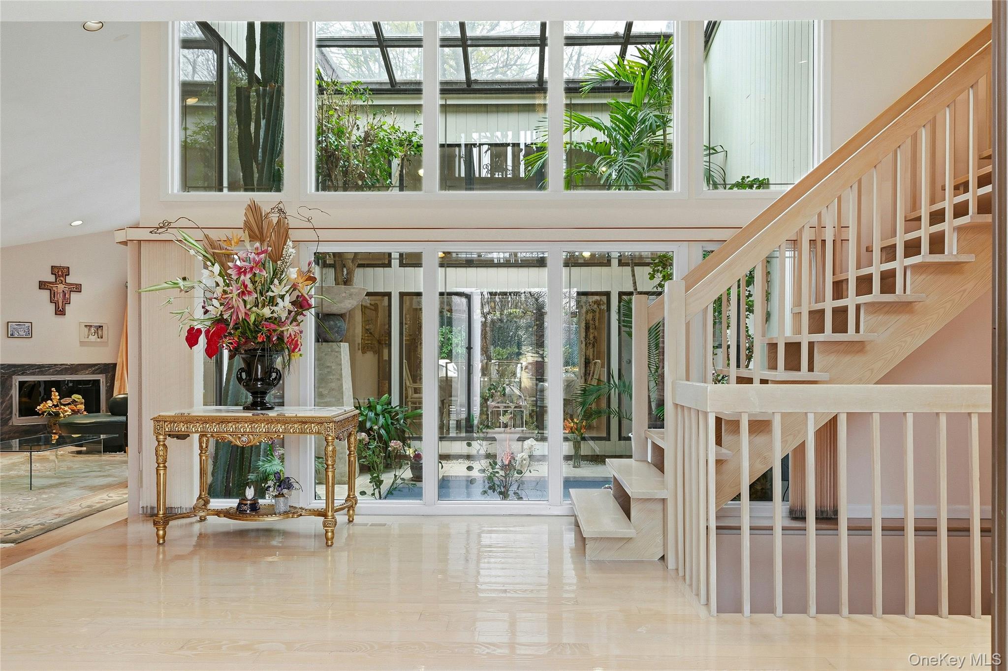 #6 photo, 43 Bristol Drive, Manhasset , NY 11030