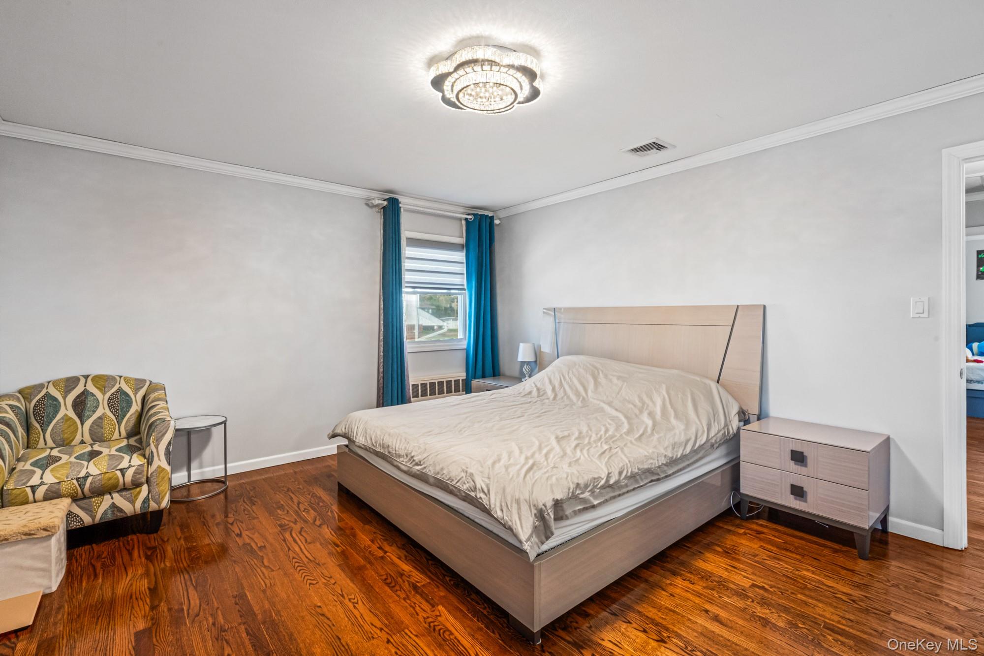 #16 photo, 15 Vista Road, Plainview , NY 11803