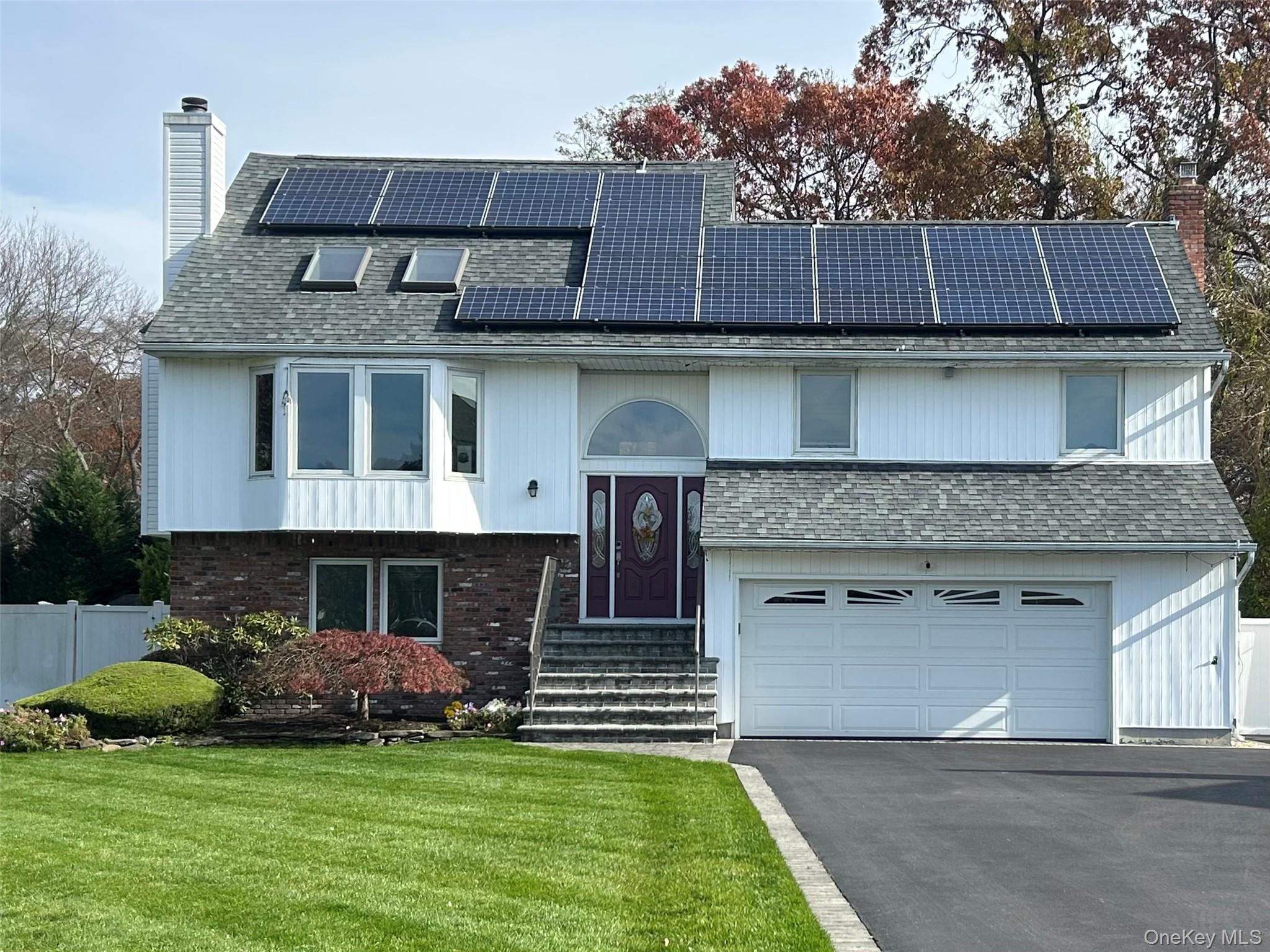 #1 photo, 839 Pine Avenue, West Islip , NY 11795