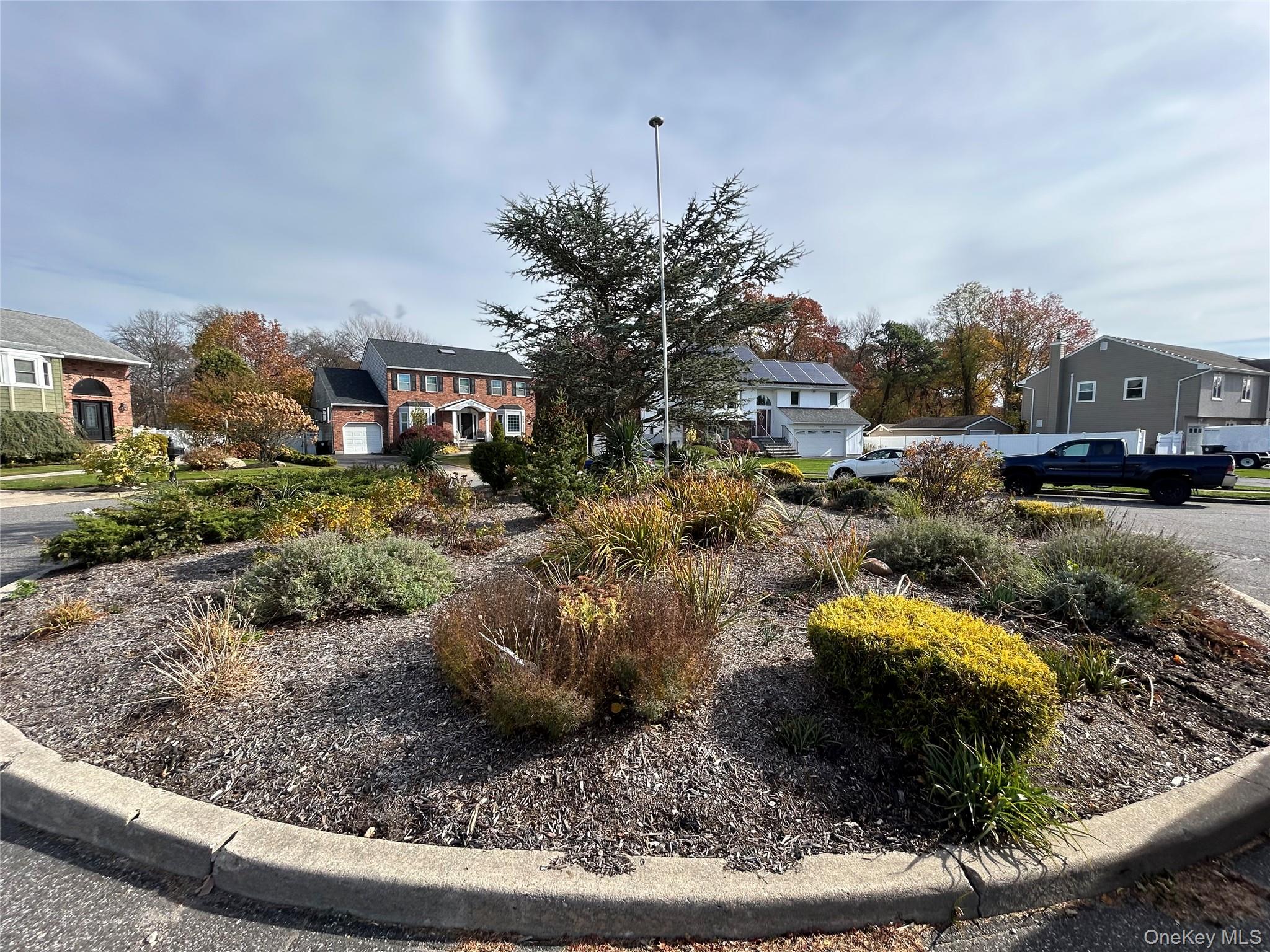 #6 photo, 839 Pine Avenue, West Islip , NY 11795