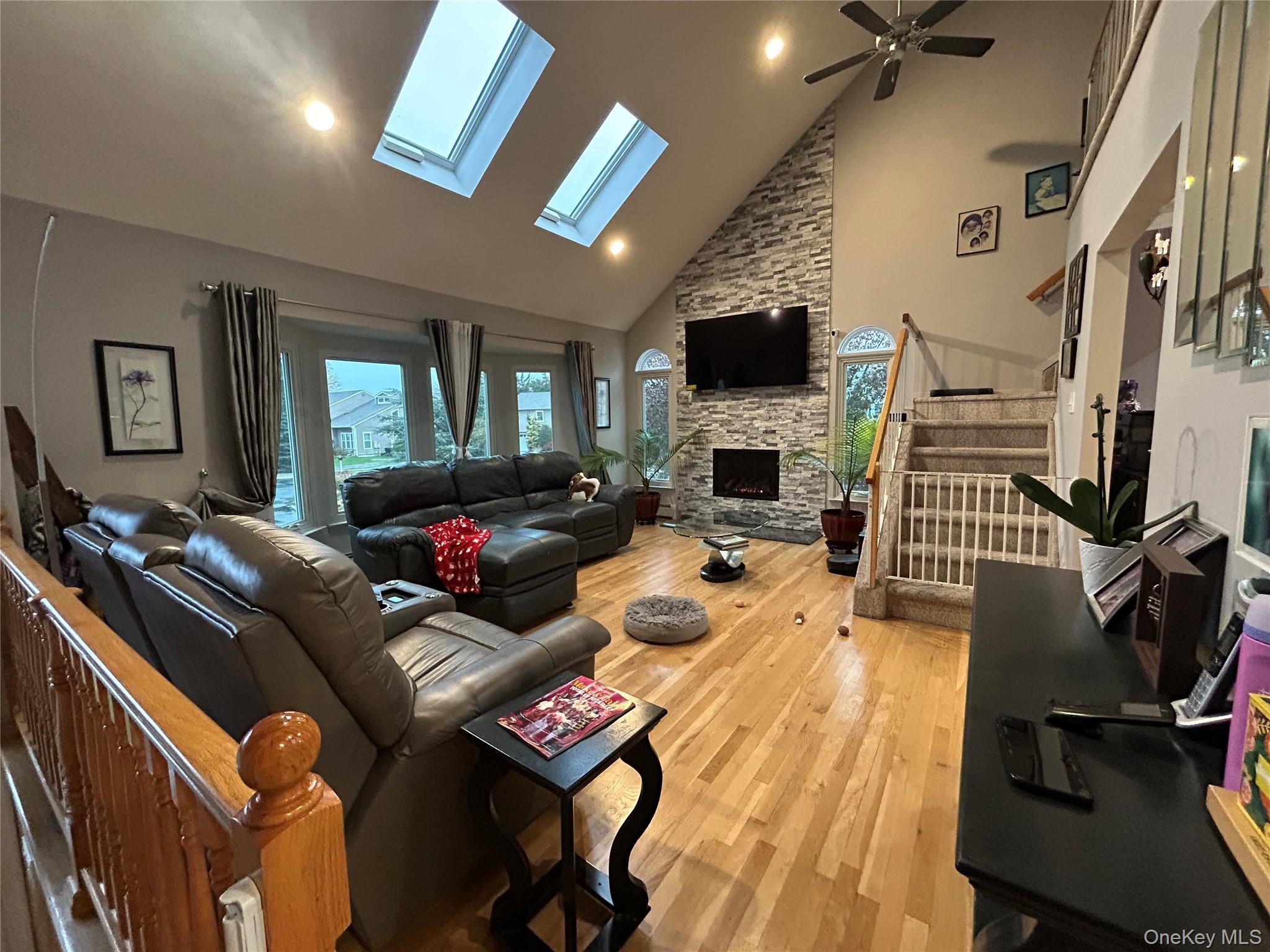 #7 photo, 839 Pine Avenue, West Islip , NY 11795