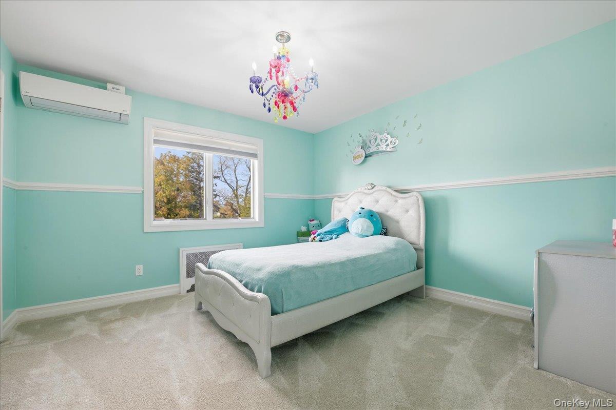 #19 photo, 19 8th Street, Hicksville , NY 11801