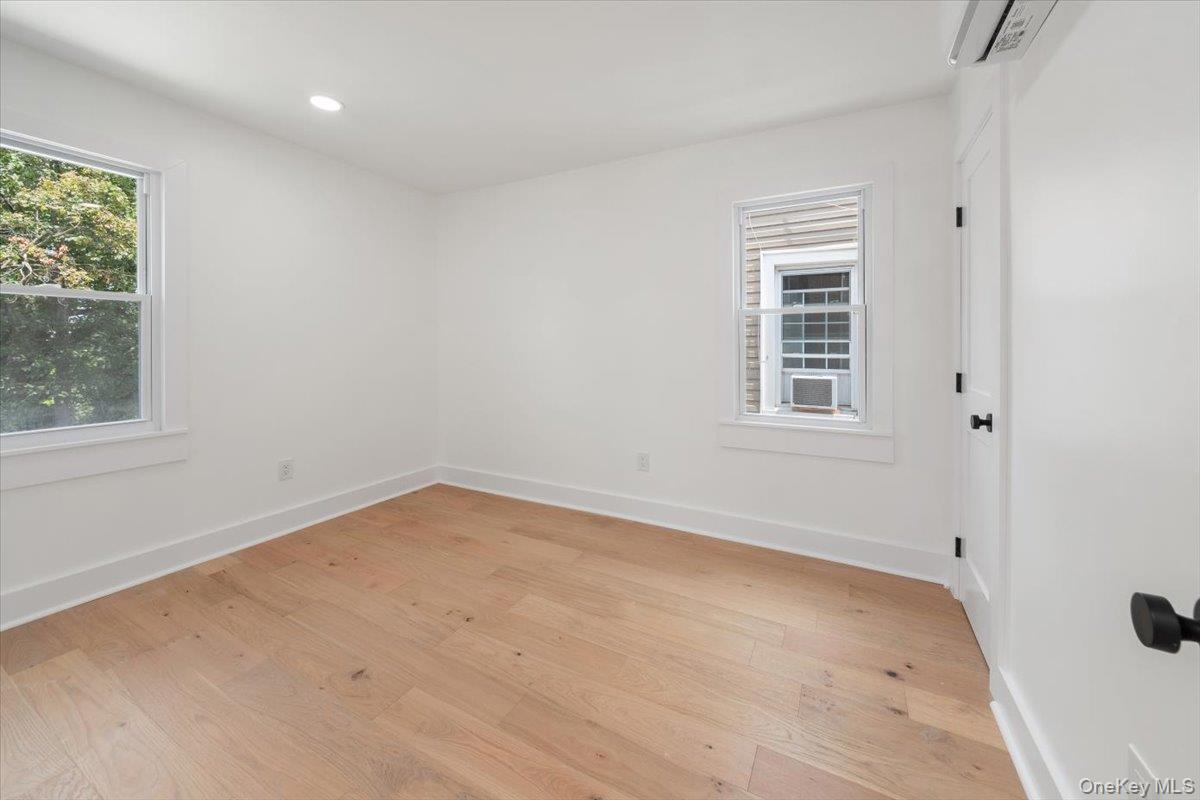 #10 photo, 10417 Rosita Road, Ozone Park , NY 11417