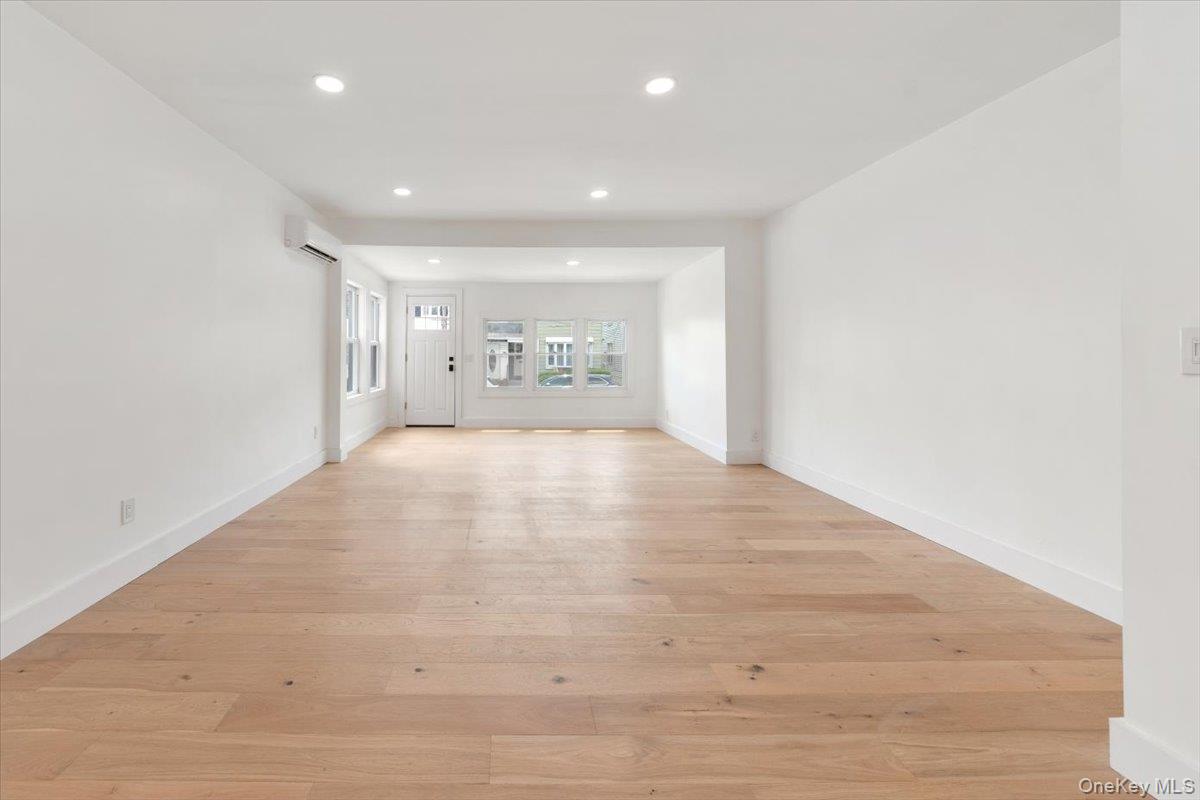 #13 photo, 10417 Rosita Road, Ozone Park , NY 11417