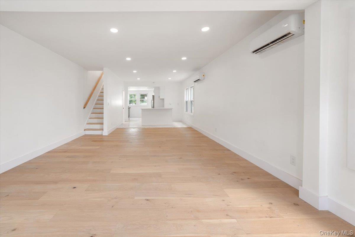 #14 photo, 10417 Rosita Road, Ozone Park , NY 11417