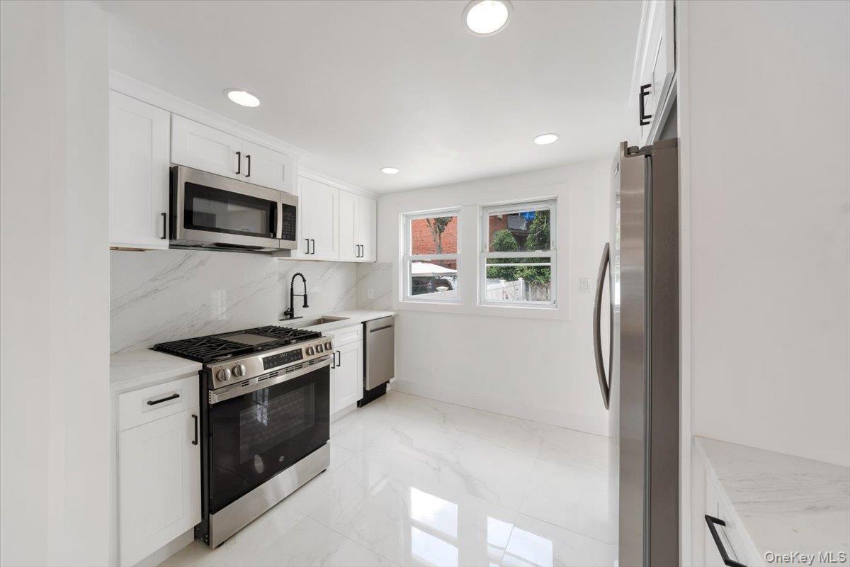 #17 photo, 10417 Rosita Road, Ozone Park , NY 11417