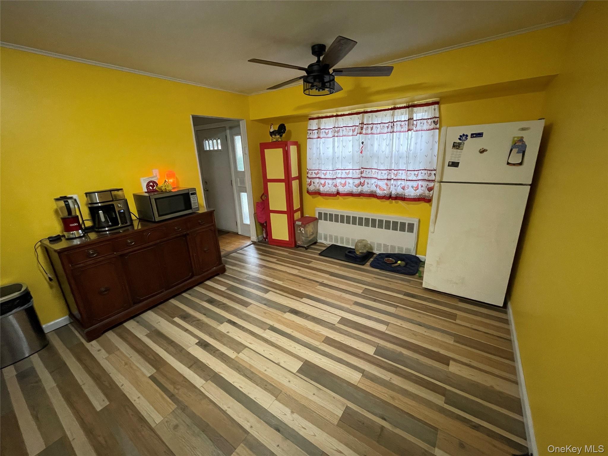 #10 photo, 323 Grand Avenue, Lindenhurst , NY 11757