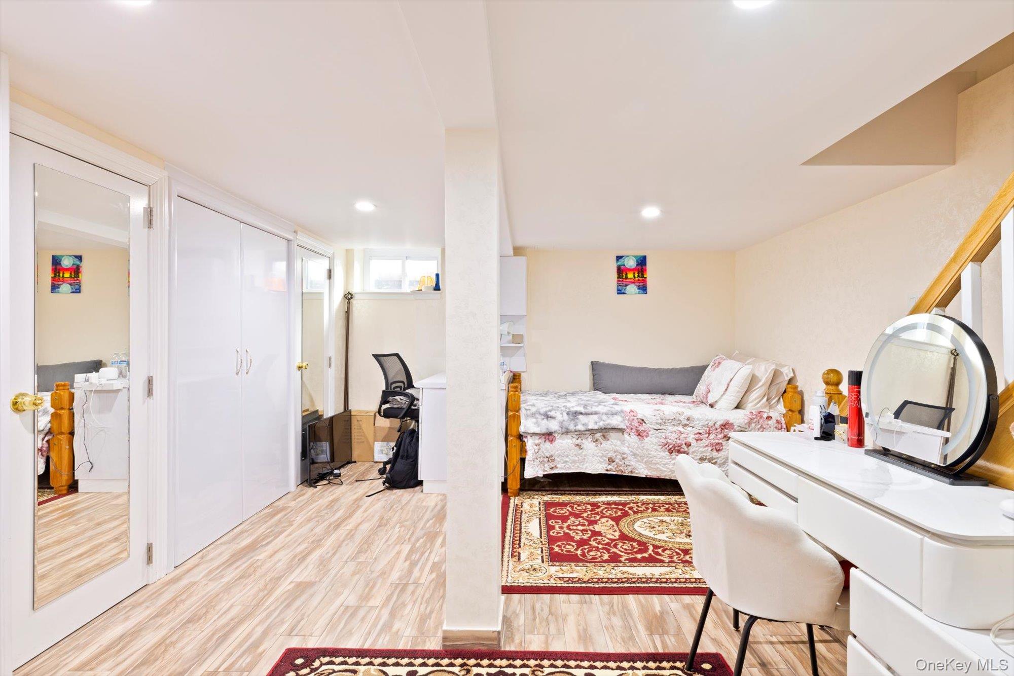 #11 photo, 14771 Hoover Avenue, Briarwood , NY 11435