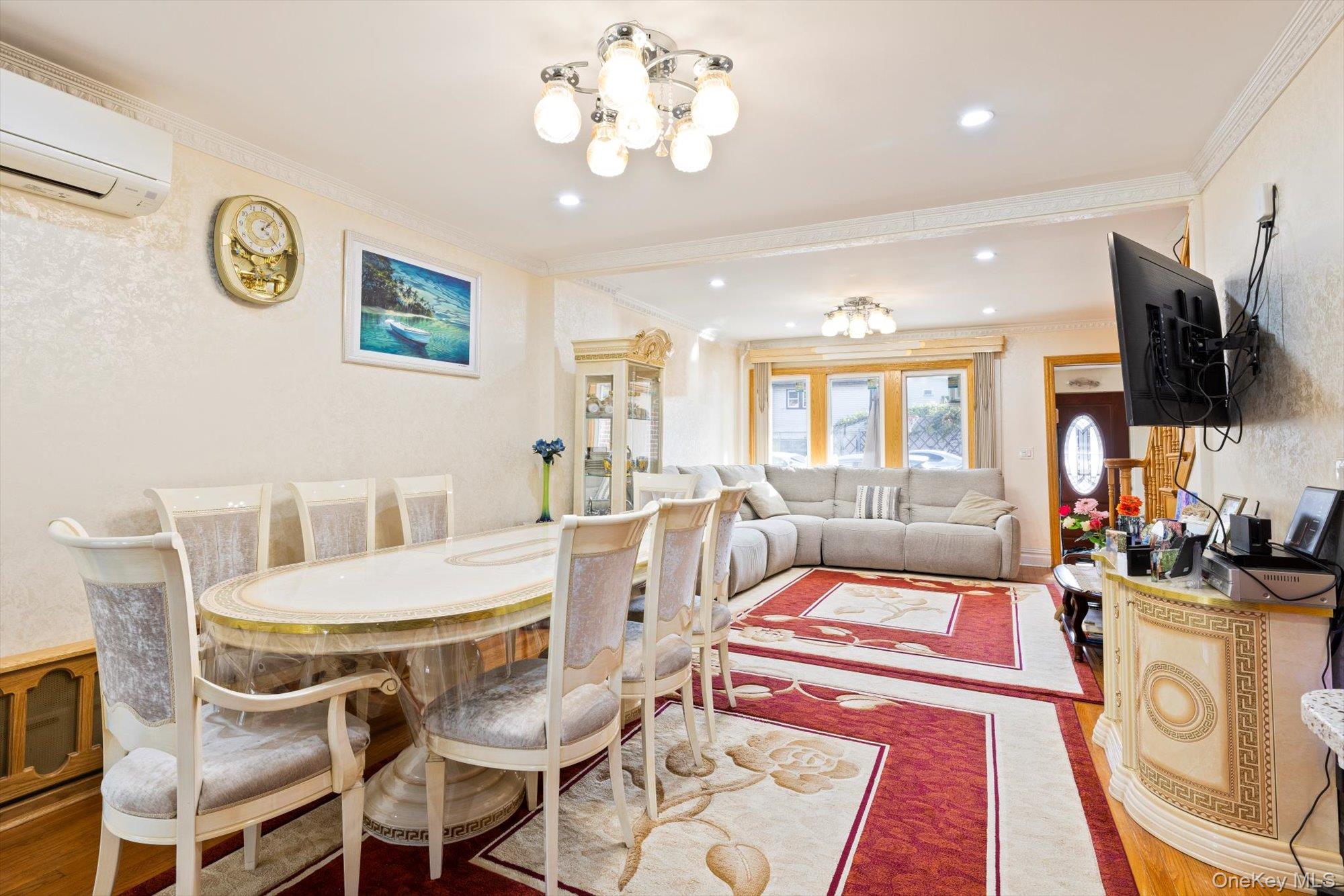 #4 photo, 14771 Hoover Avenue, Briarwood , NY 11435