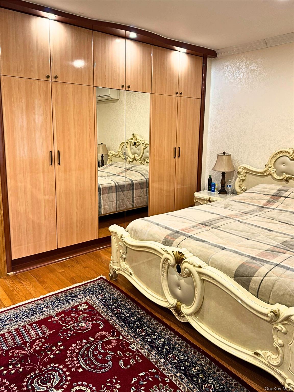 #7 photo, 14771 Hoover Avenue, Briarwood , NY 11435