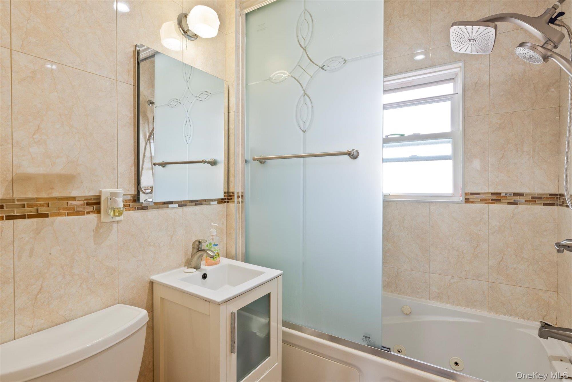 #9 photo, 14771 Hoover Avenue, Briarwood , NY 11435